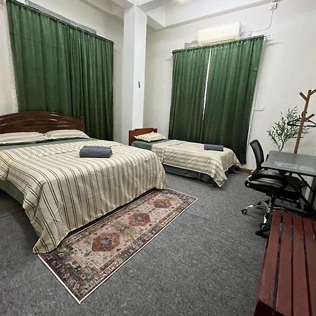 La Wood Homestay Kampung Kuala Besut Buitenkant foto