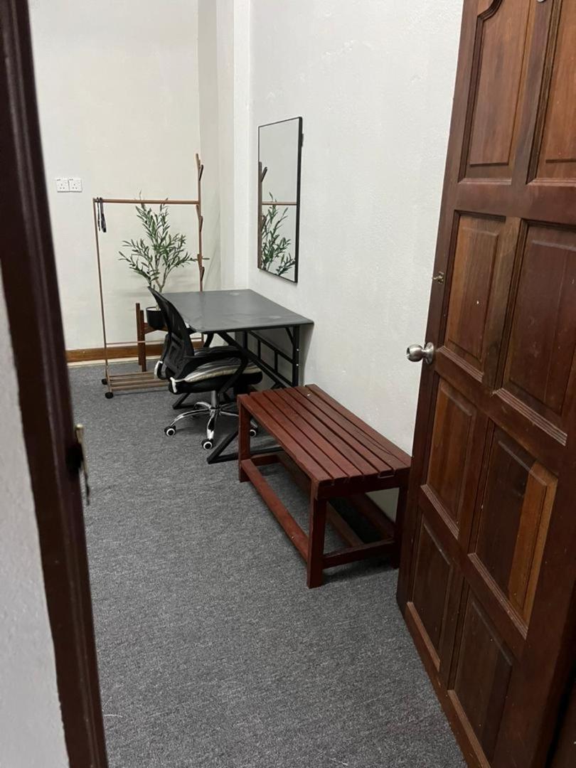La Wood Homestay Kampung Kuala Besut Buitenkant foto